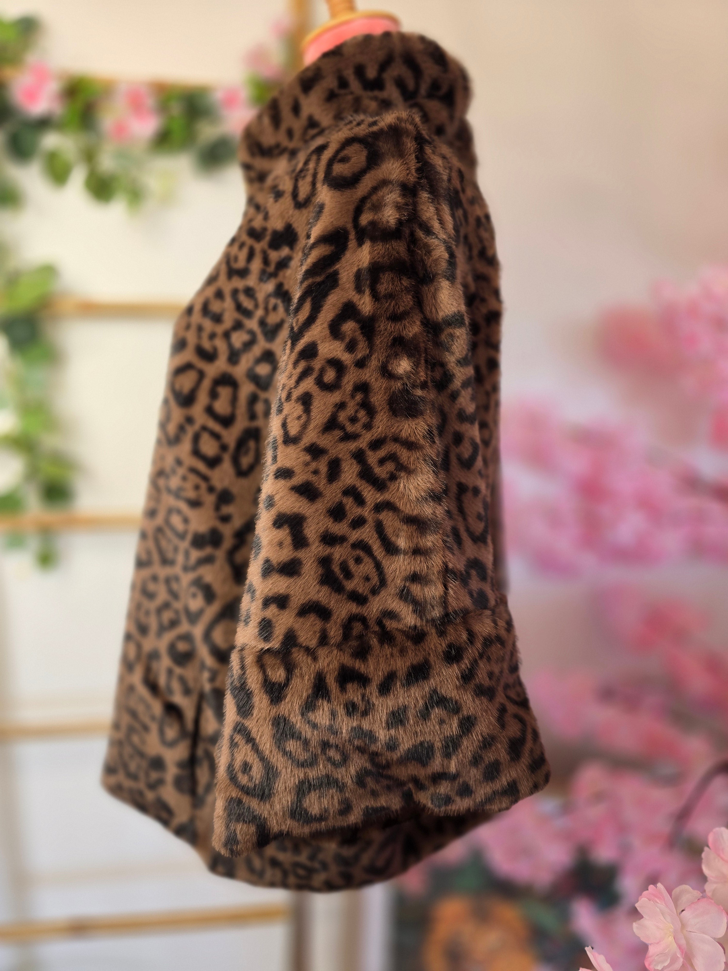 Veste fausse fourrure léopard