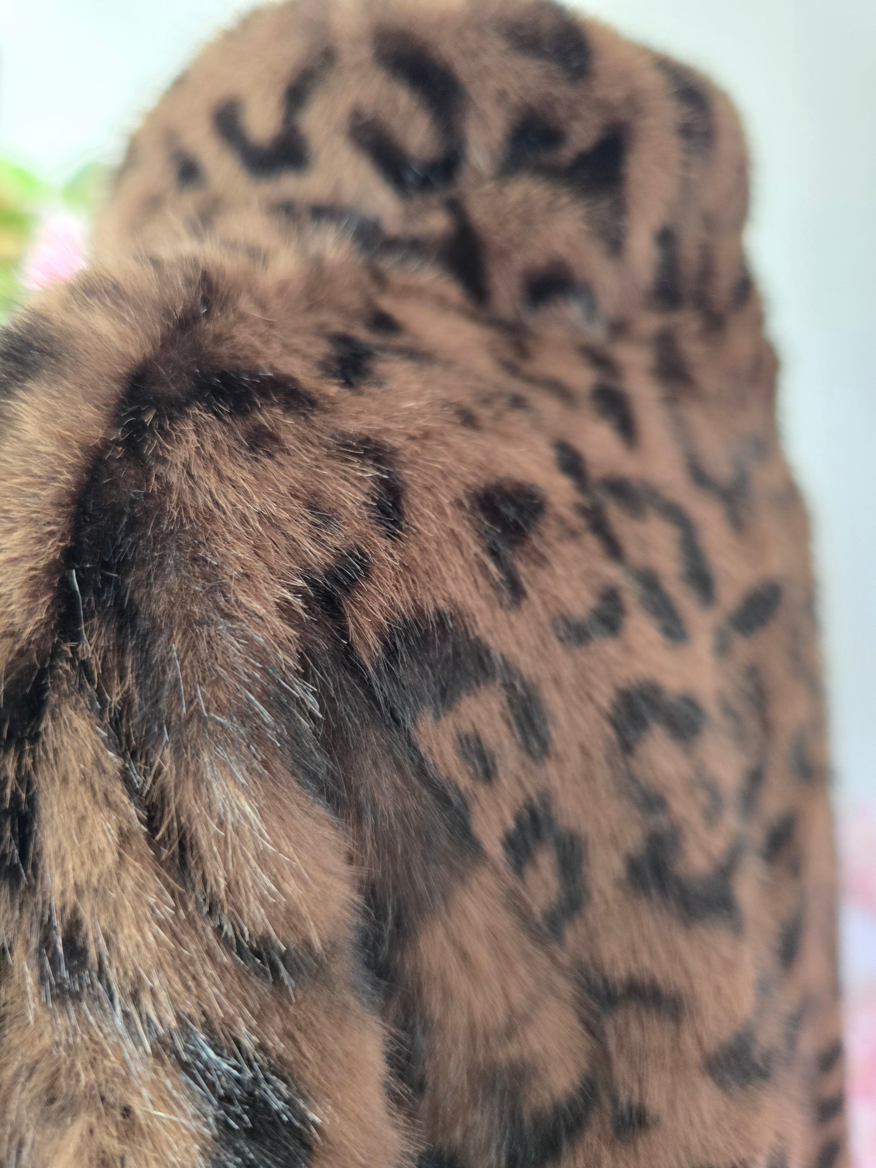 Veste fausse fourrure léopard