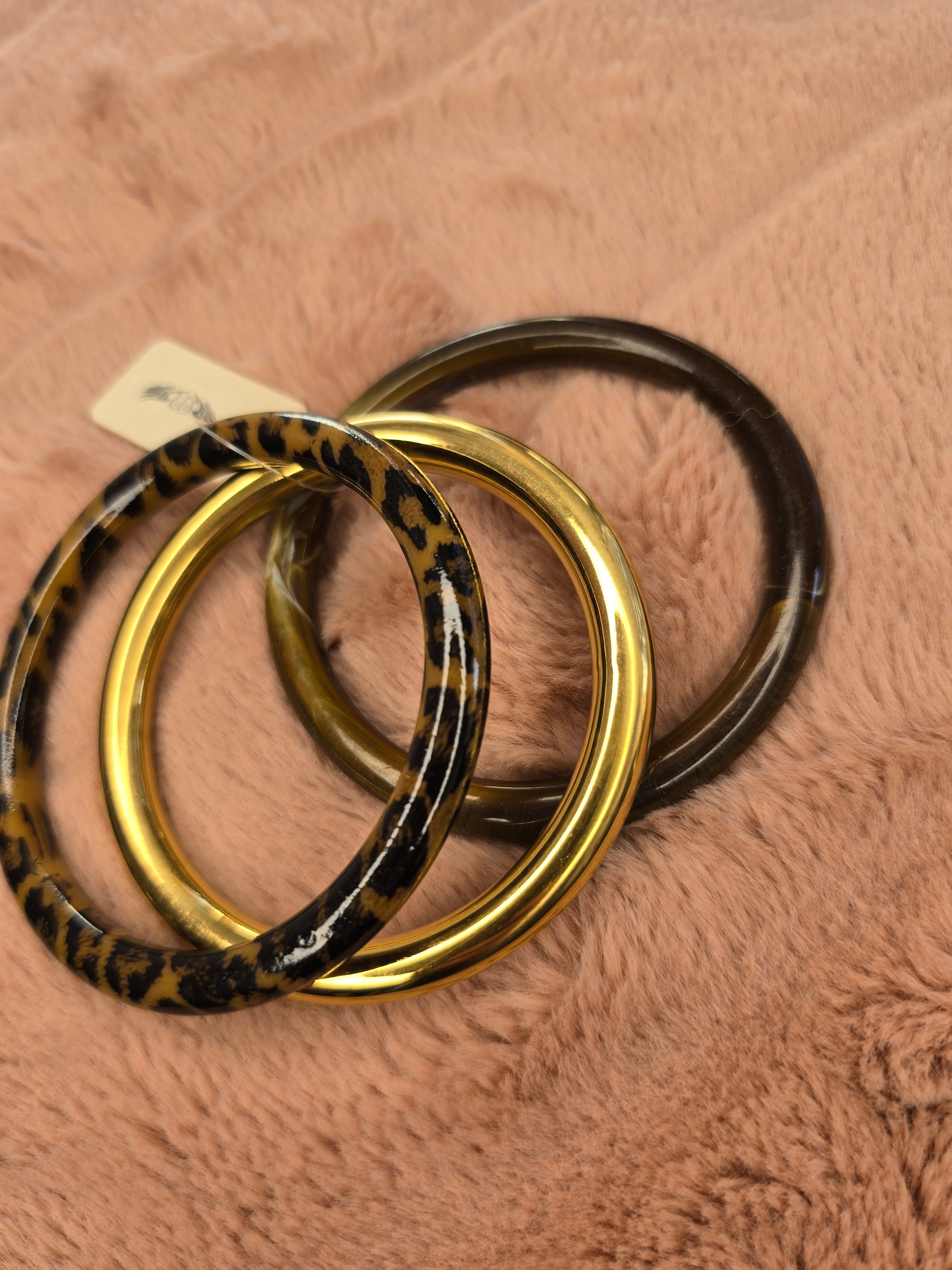 Lot de 3 bracelets LOM