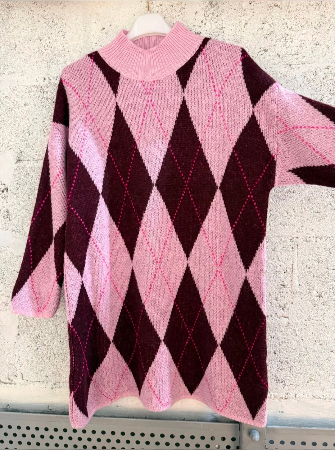 Robe pull motif Argyle